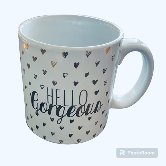 TMD Holdings While Hello Gorgeous Large Ceramic With Gold Hearts Mug - Picture 2 of 4